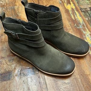 NIB Ugg Josefene Ankle Boots-Slate
